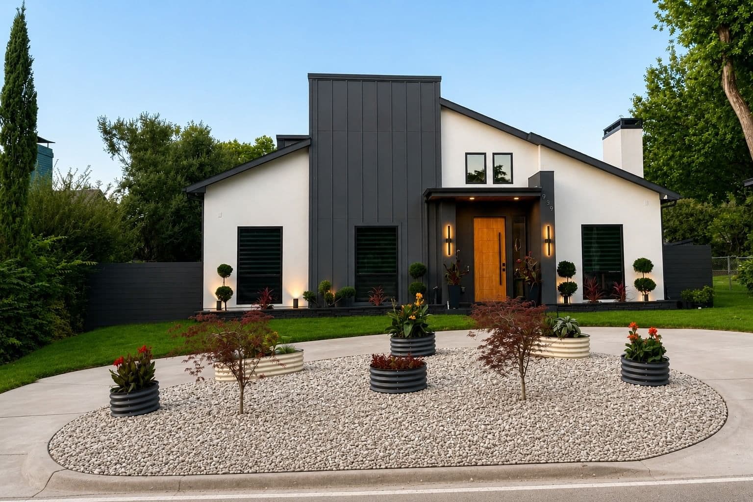 939 N Buckner Boulevard - Photo 2