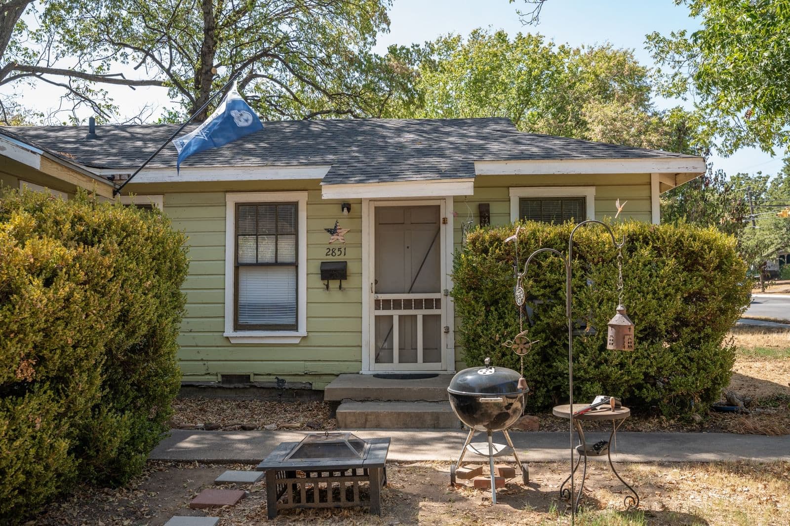2849 Handley Drive - Photo 3