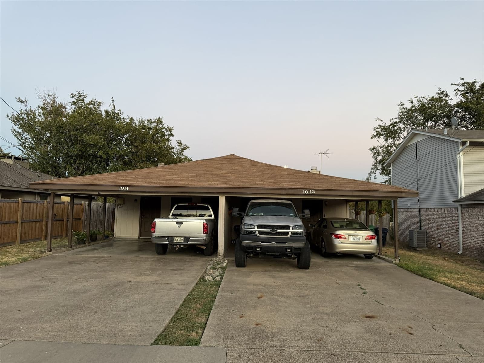1012 Mulkey Lane - Photo