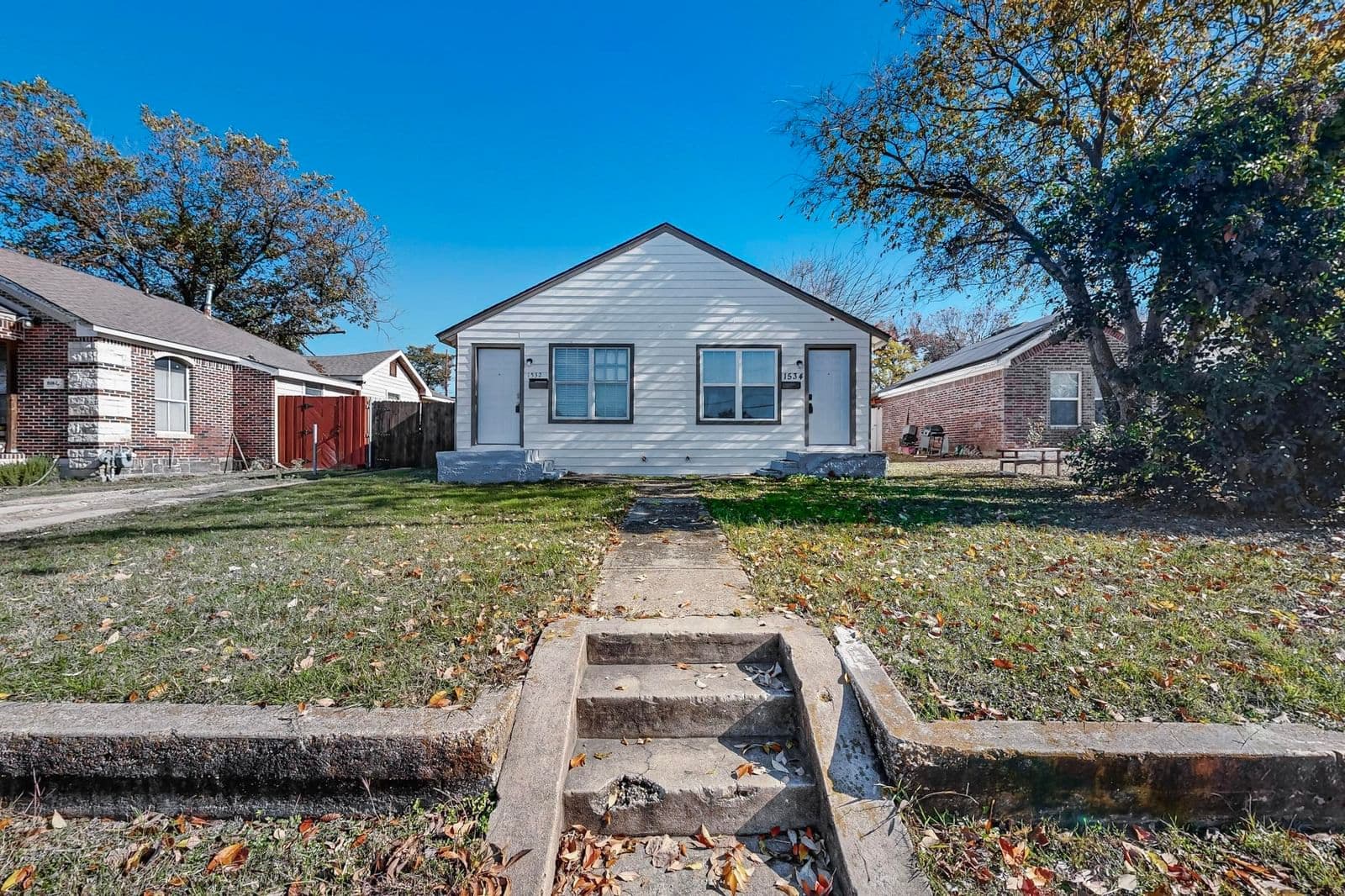 1532 Whitaker Avenue - Photo