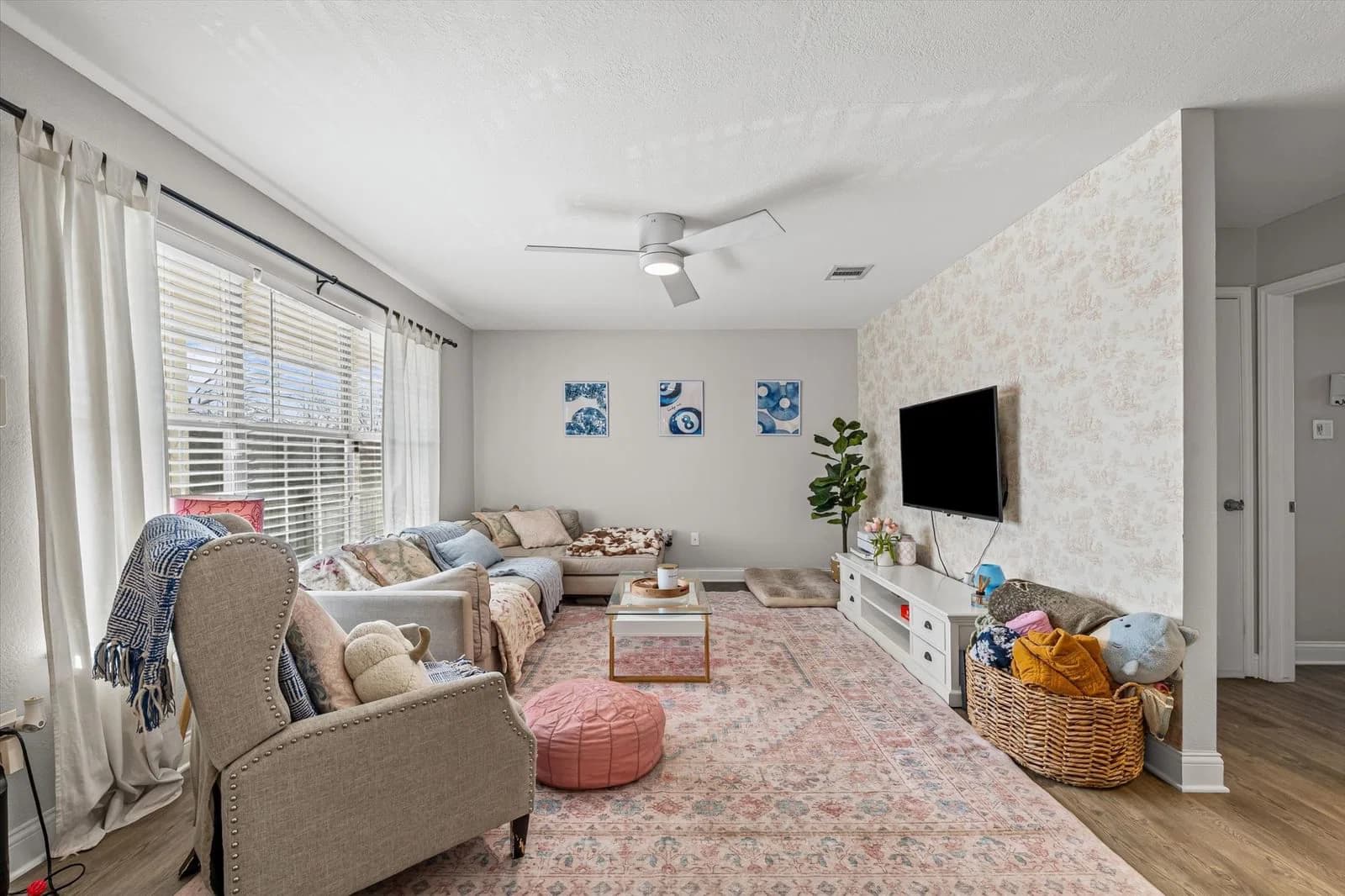 1301 Wood Avenue A & B - Photo 3
