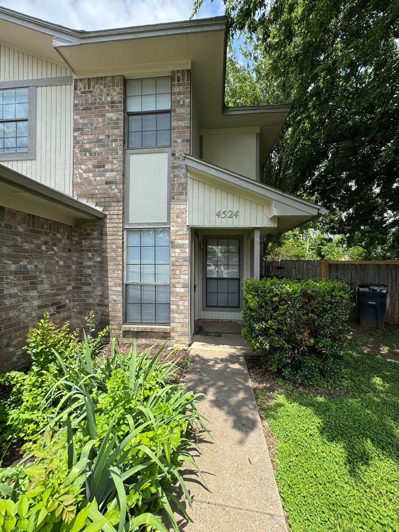 4524 Halyard Court 4524&4528 - Photo