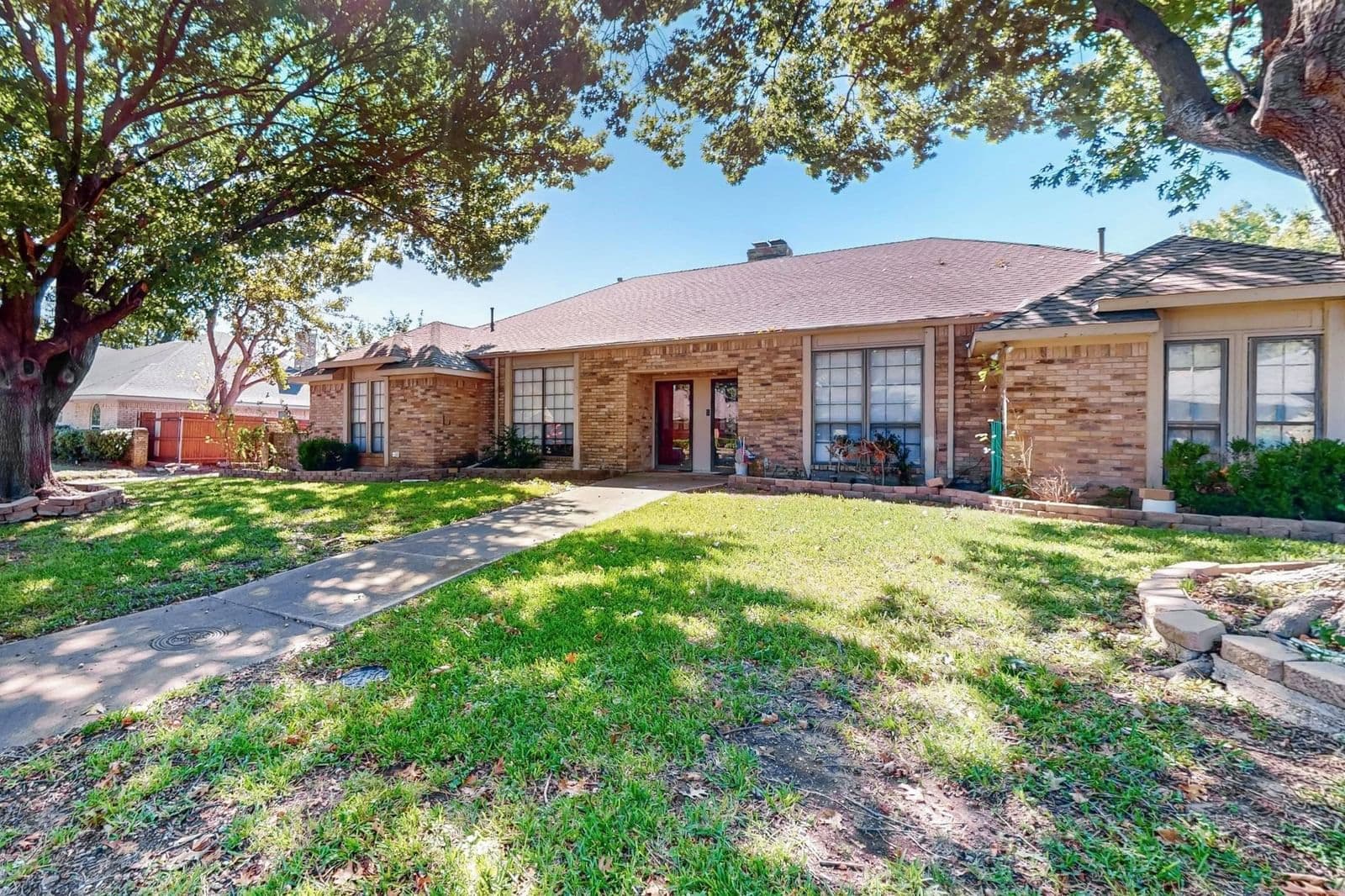 7113 Pleasant View Drive - Photo