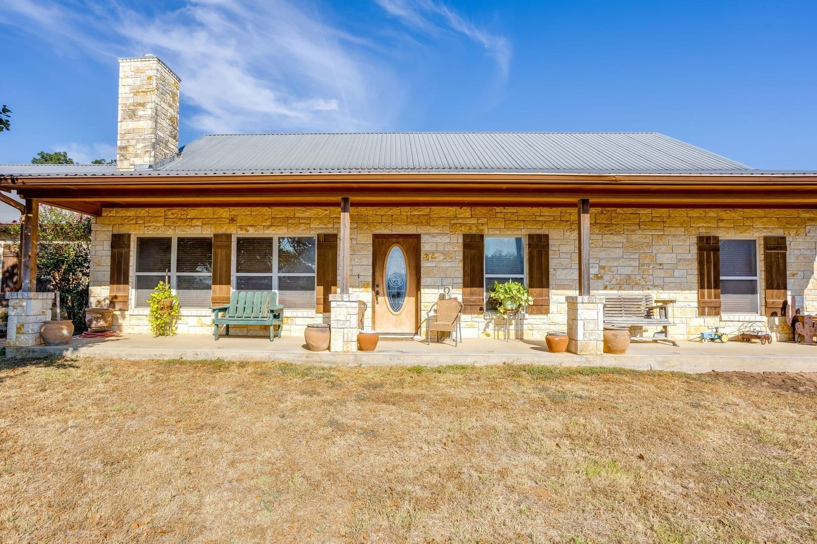 3305 E Fm 916 - Photo 2