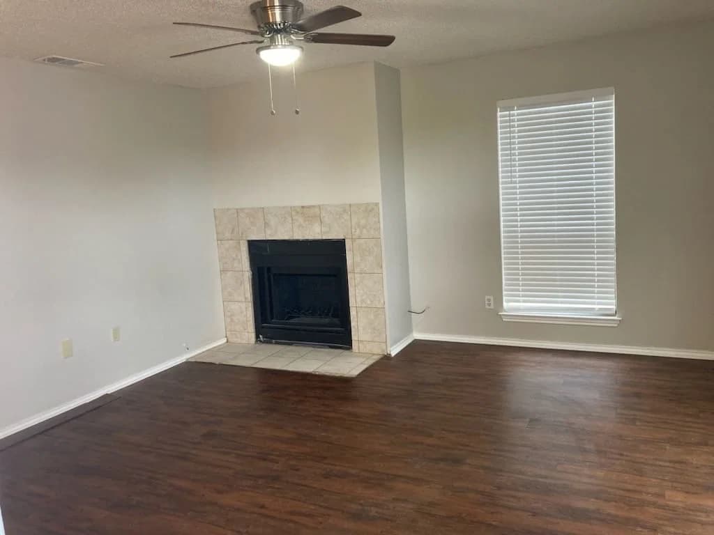 8129 Foxfire Lane - Photo 2