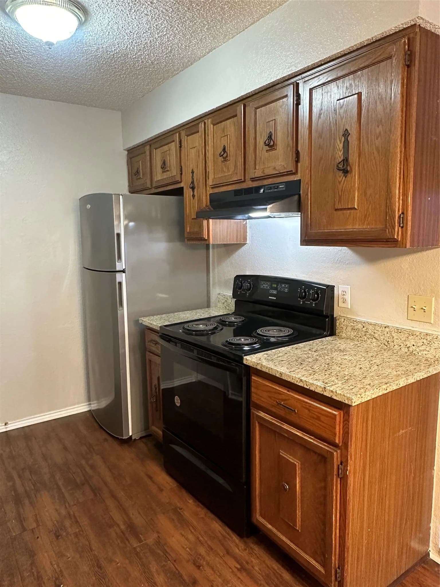 8129 Foxfire Lane - Photo 3