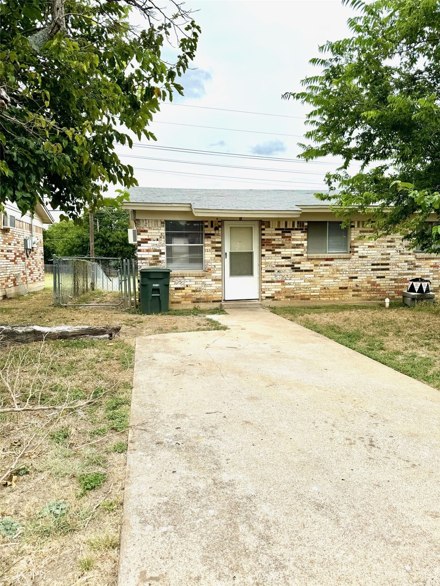 408 Sunset Lane A & B - Photo