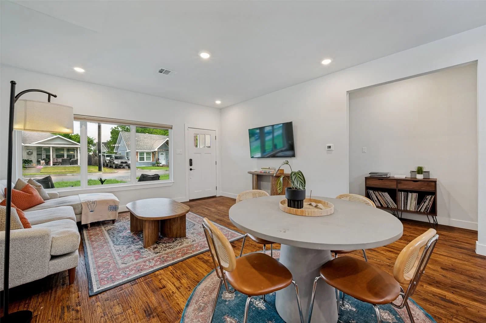 506 N Chestnut Street - Photo 3