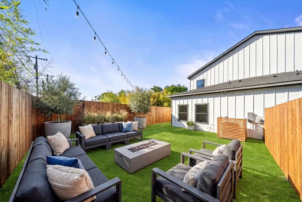 1628 & 1630 Bessie Street - Photo 3