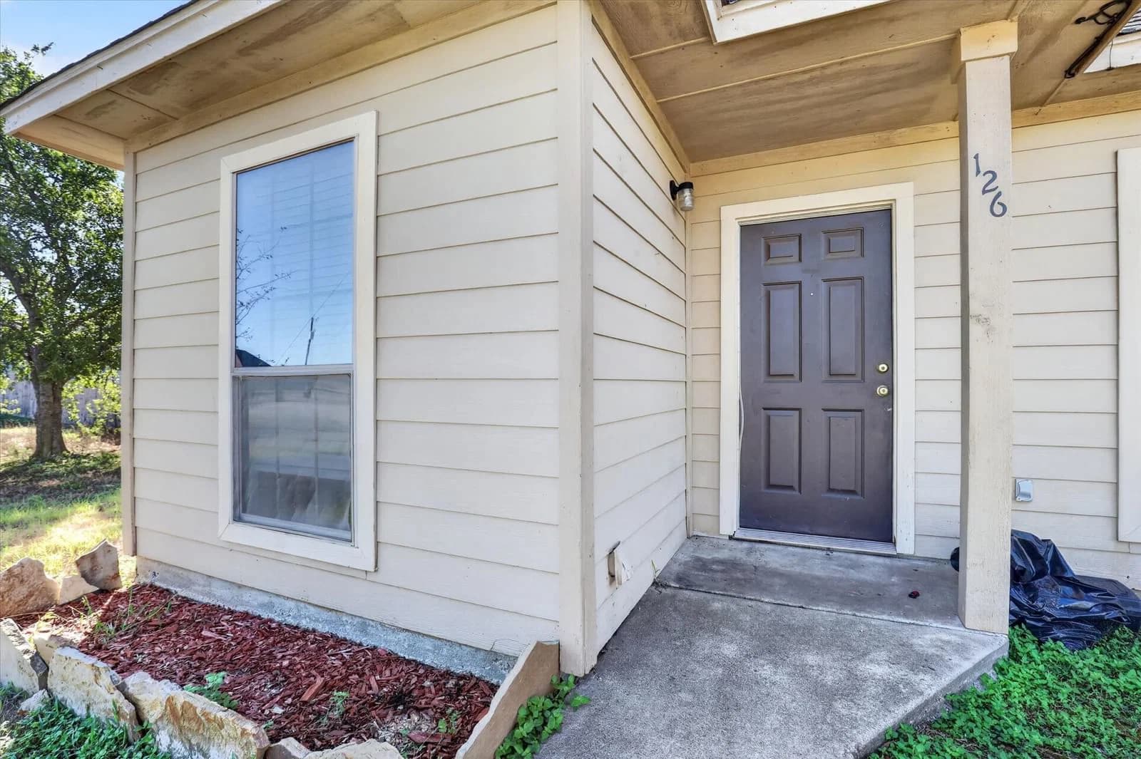 124 Collett Court - Photo 3