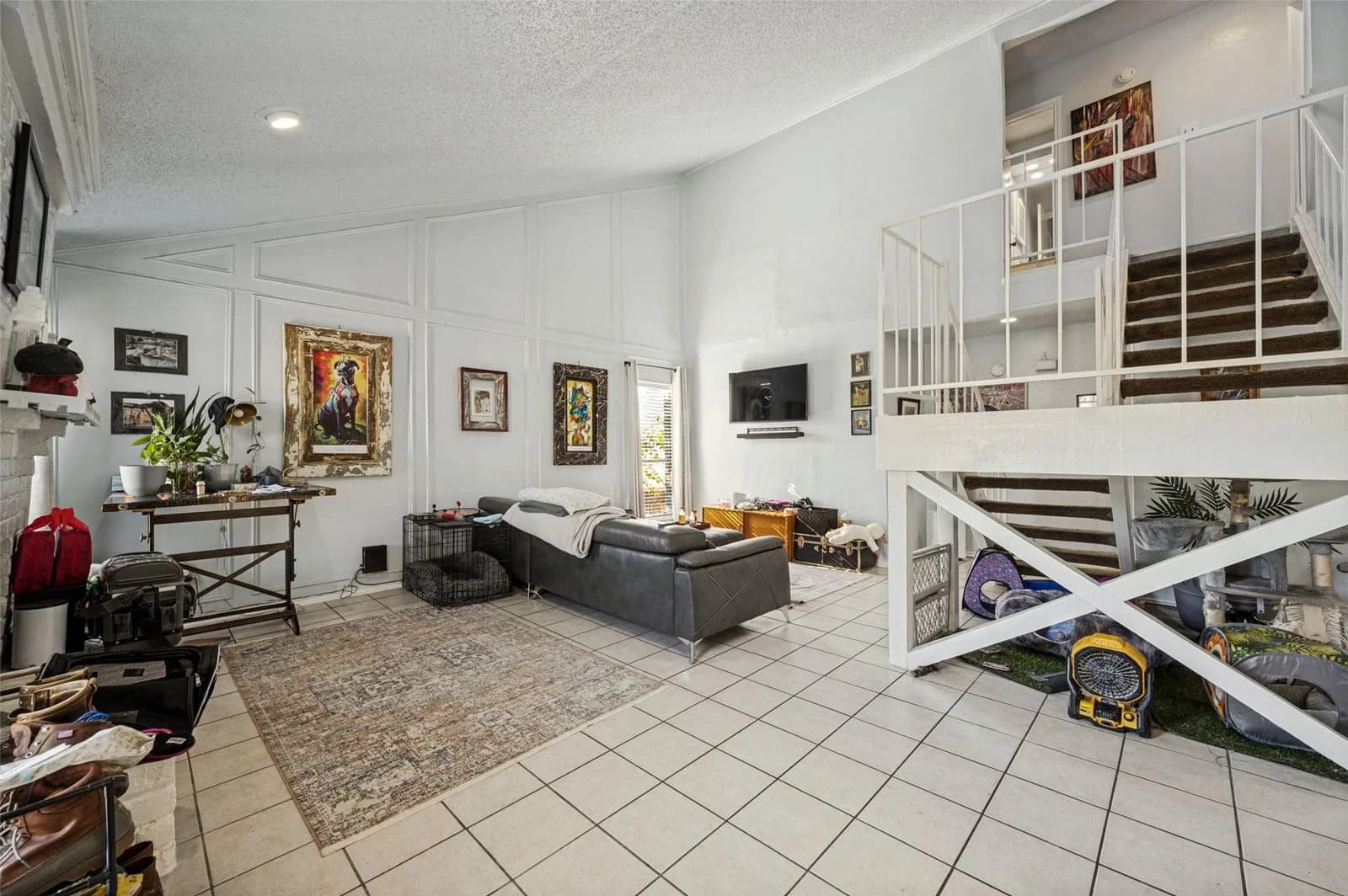 2205 Heritage Circle - Photo 3