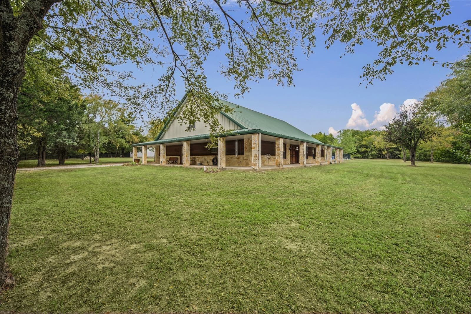 464 Oak Hill Road - Photo 3
