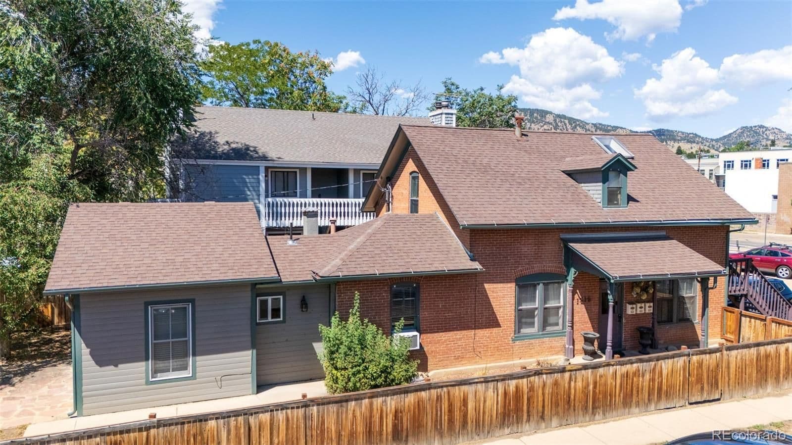1845 18th Street - Photo 2