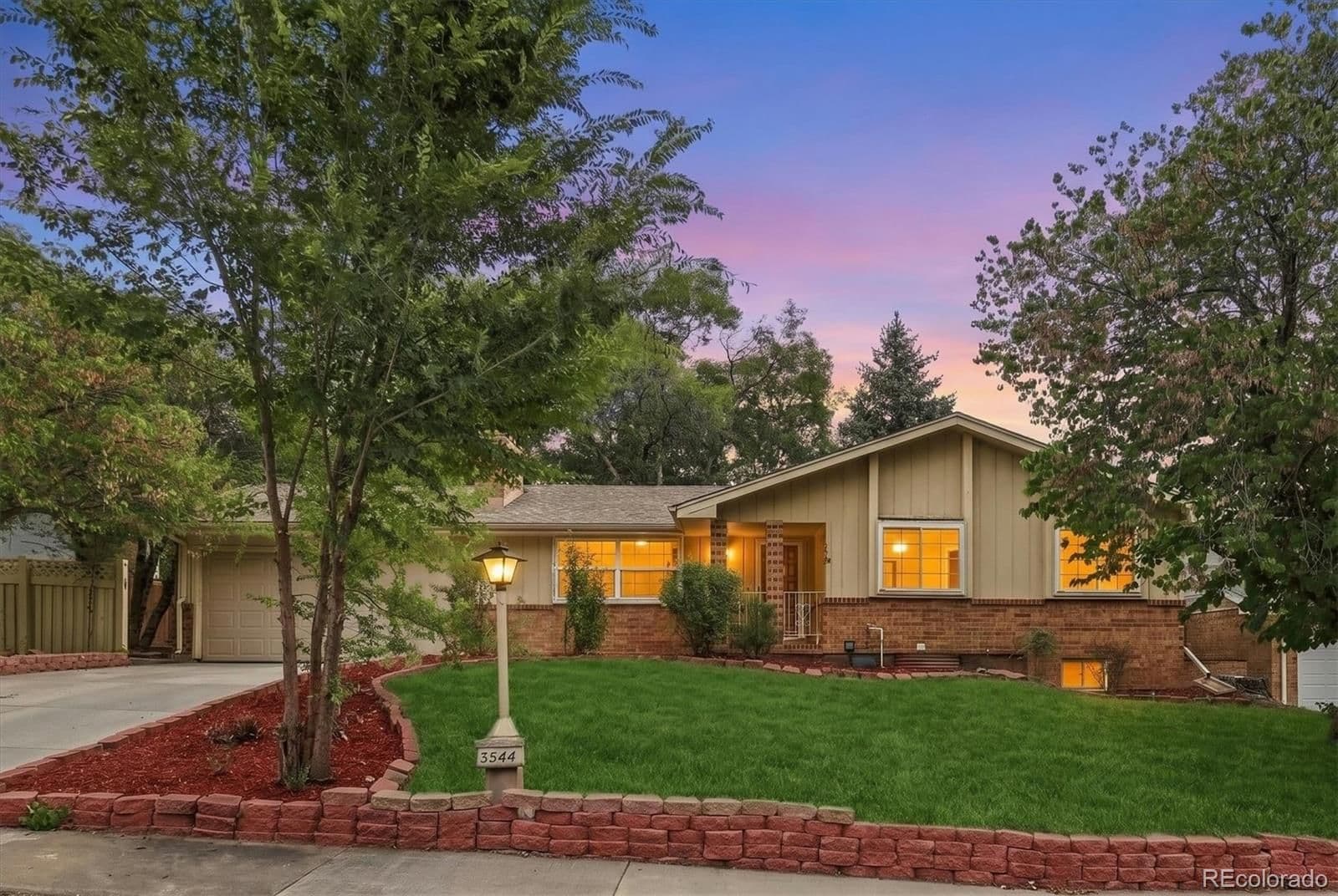 3544 Columbia Drive - Photo
