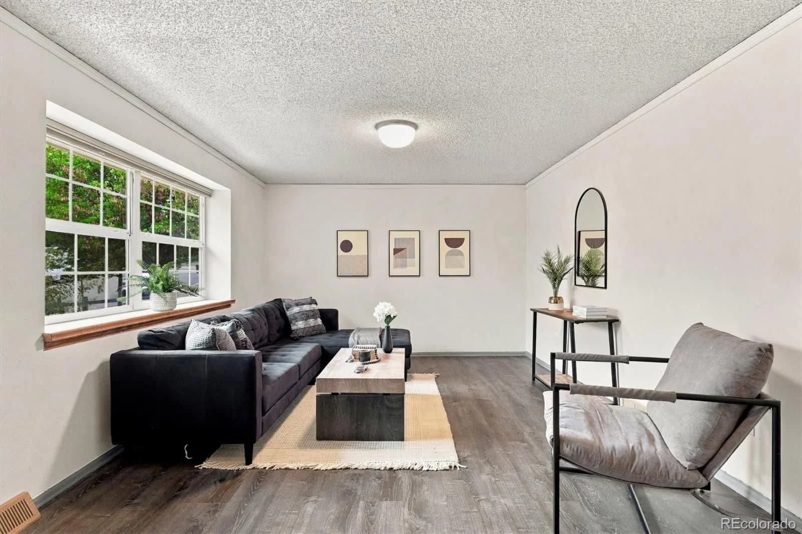 3544 Columbia Drive - Photo 3