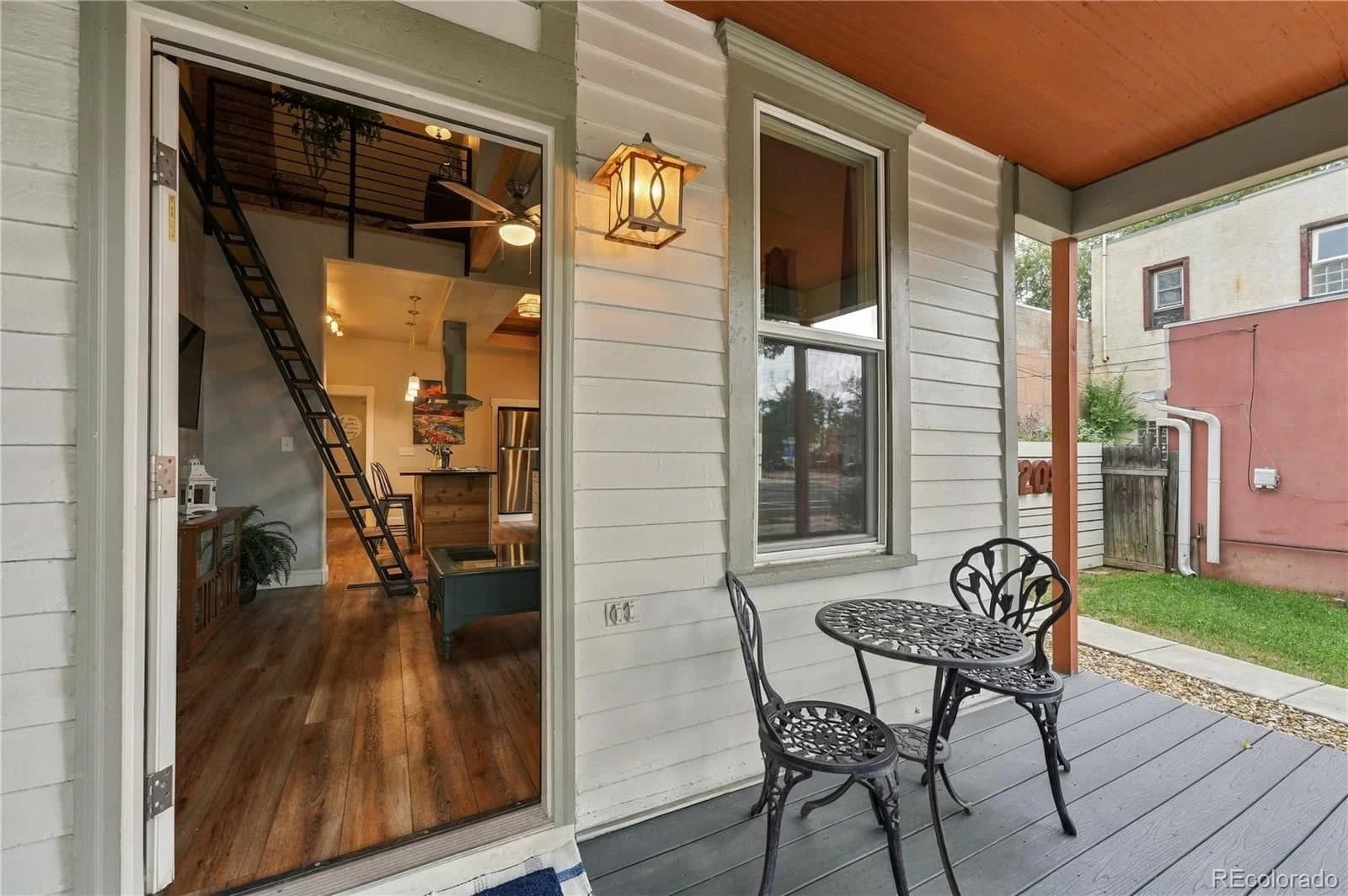 1208 Colorado Avenue - Photo 3