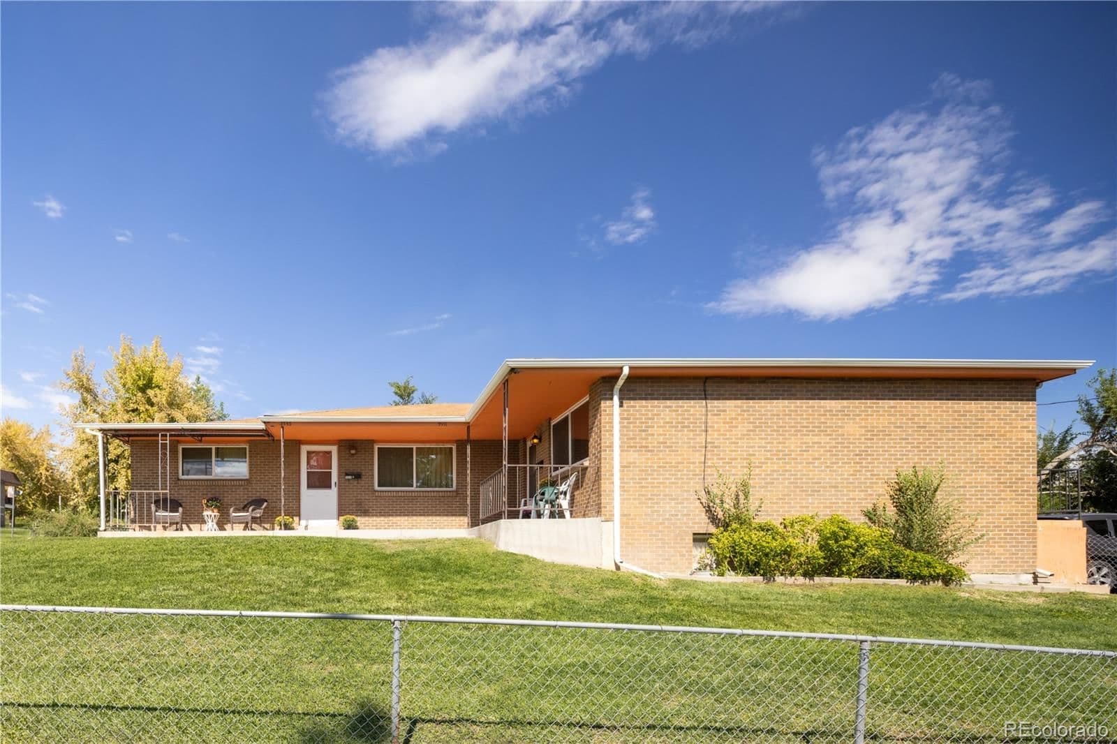 3553 Tufts Avenue - Photo 3