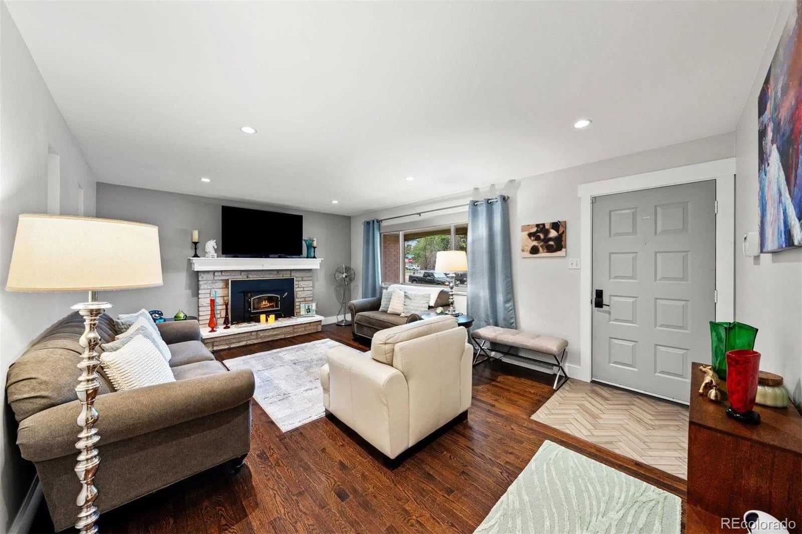 8280 Louisiana Avenue - Photo 2