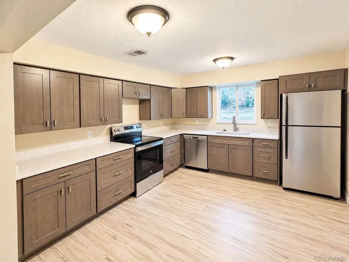 9436 57th Avenue - Photo 2