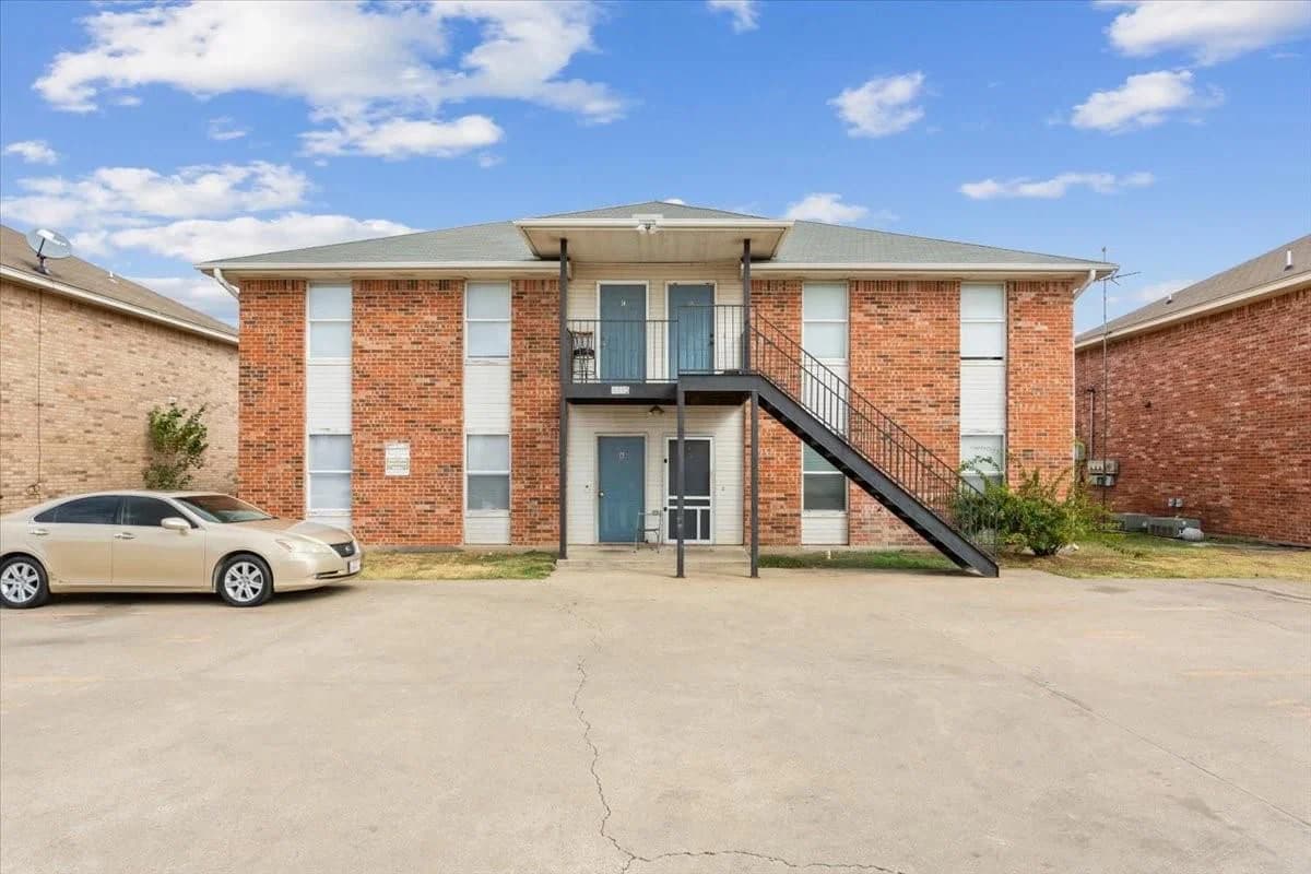 1113  Horizon Dr - Photo 3