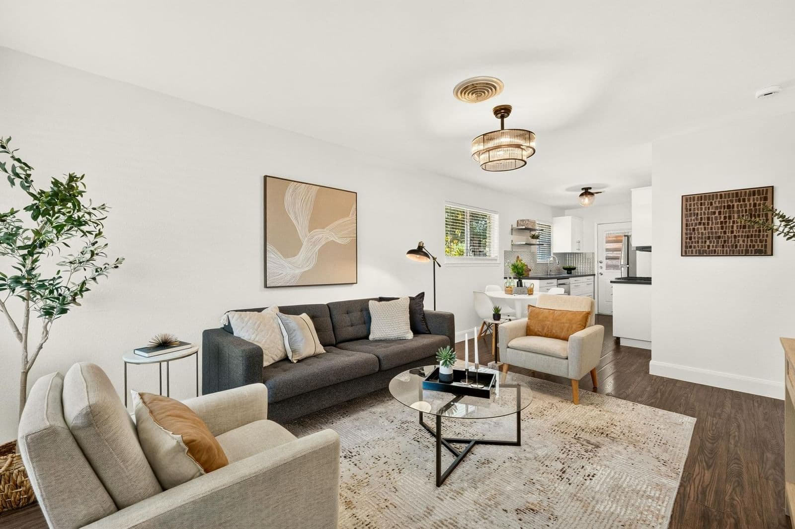 7711  Watson St - Photo 3
