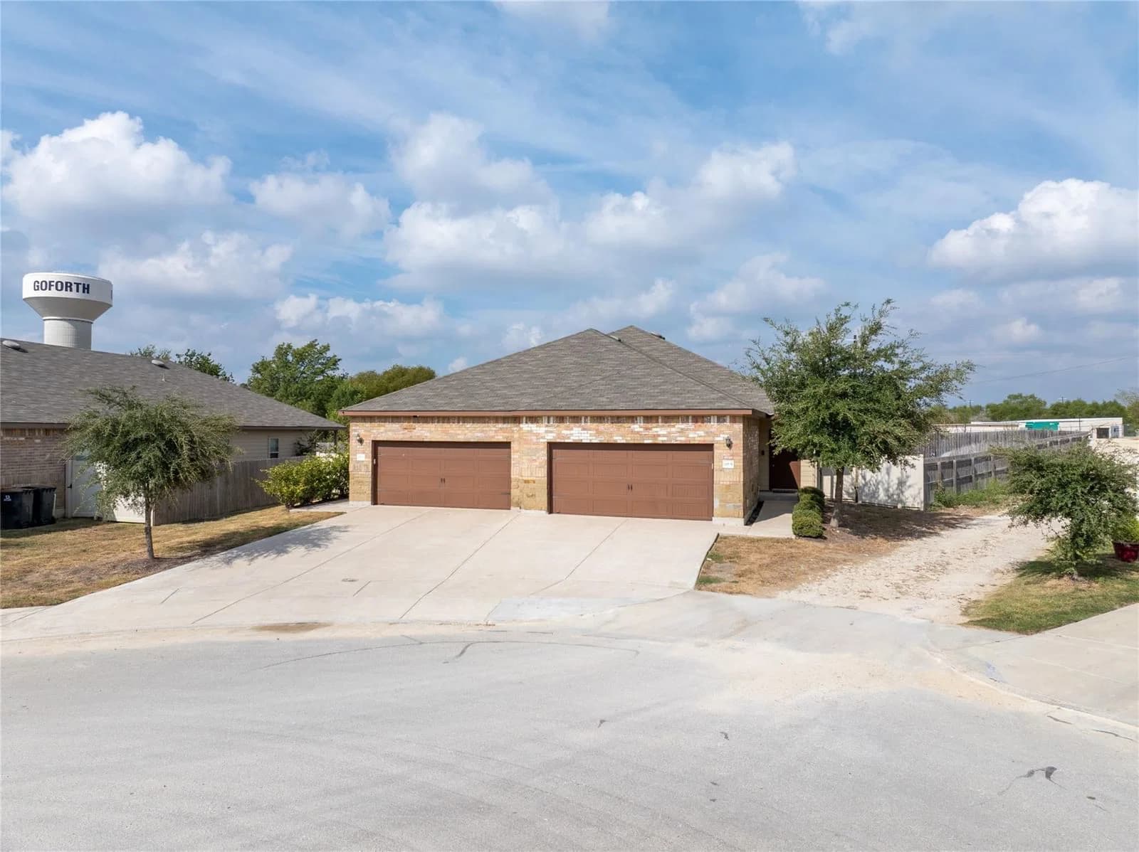 265  Joanne Loop  #A & B - Photo
