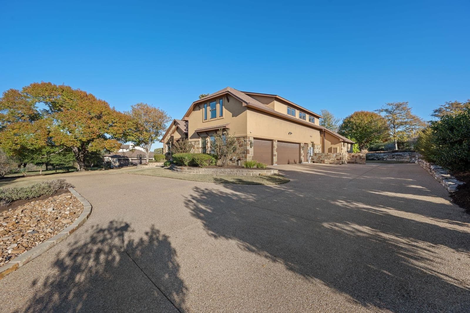 204  Overlook Ct - Photo 3