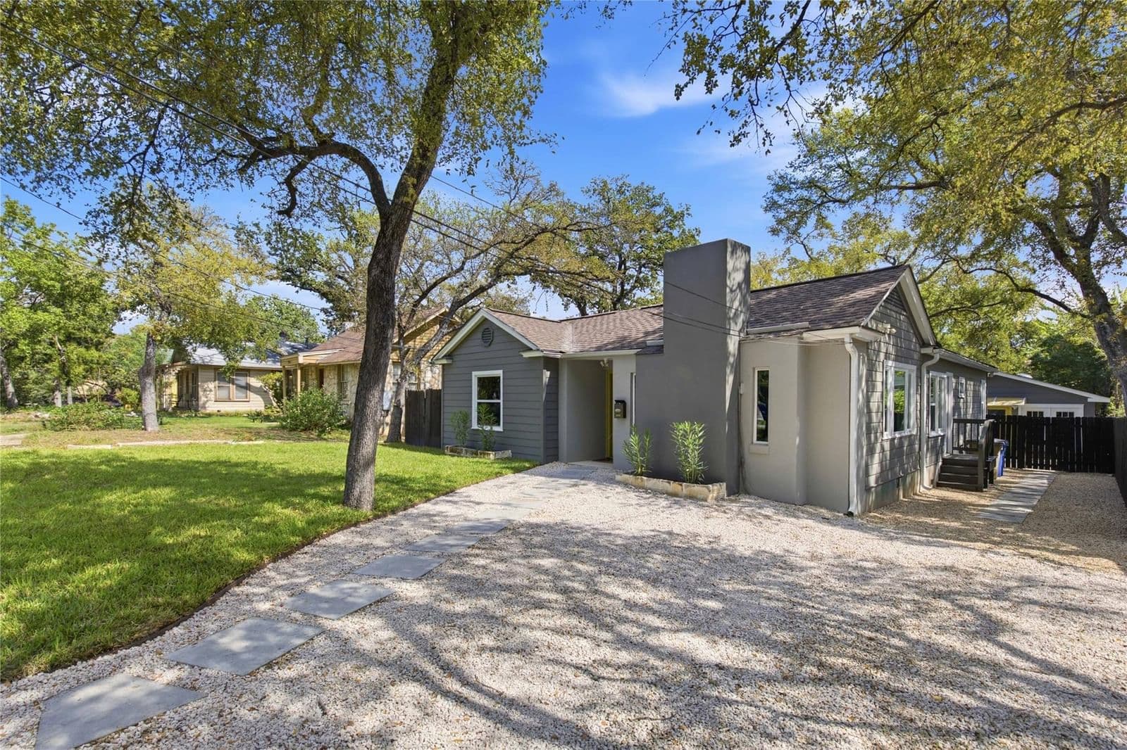 3909  Willbert Rd - Photo 2