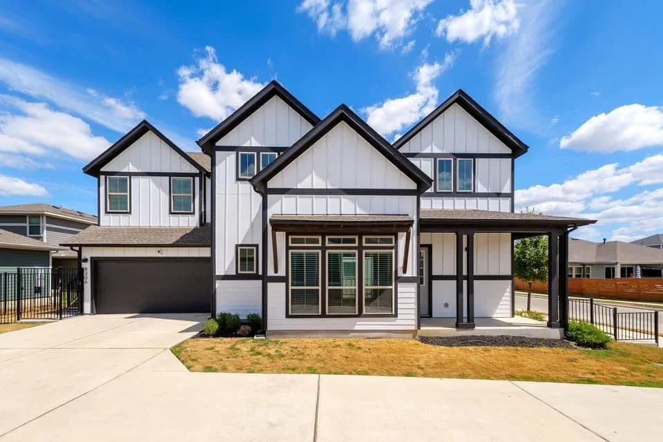 8306  Corrigan Pass - Photo