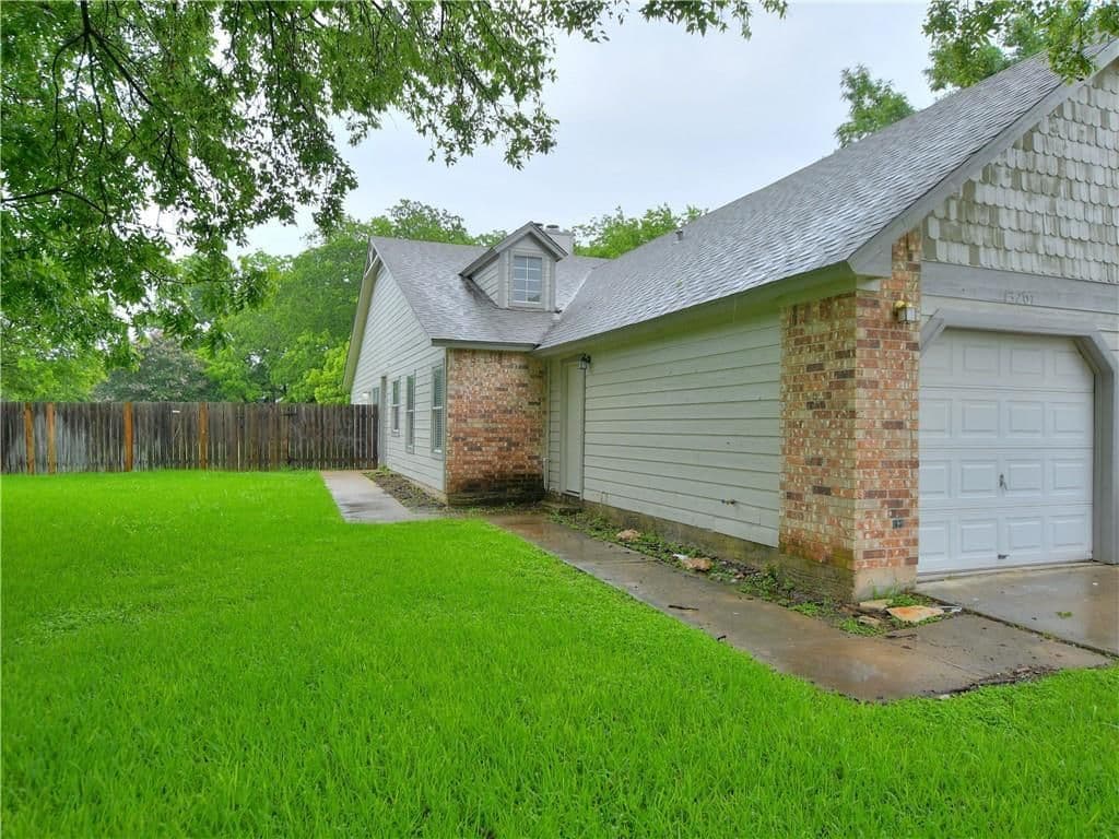 13207  Saxby Ct - Photo