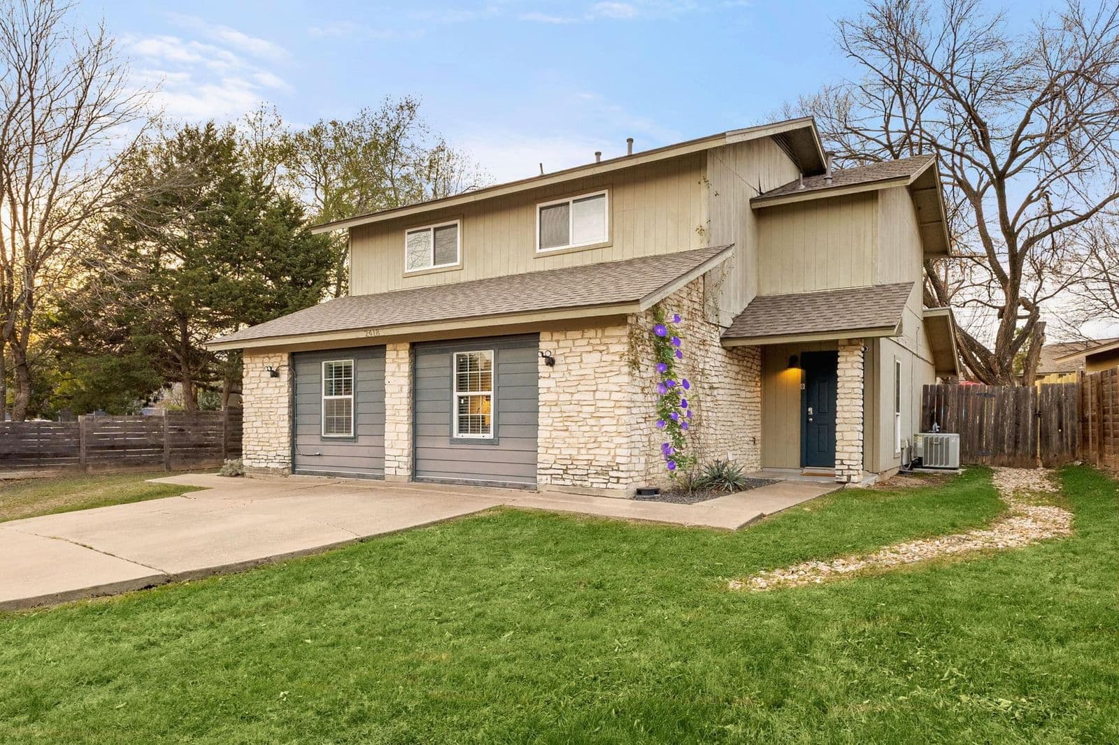 2418  Burleson Ct - Photo 2