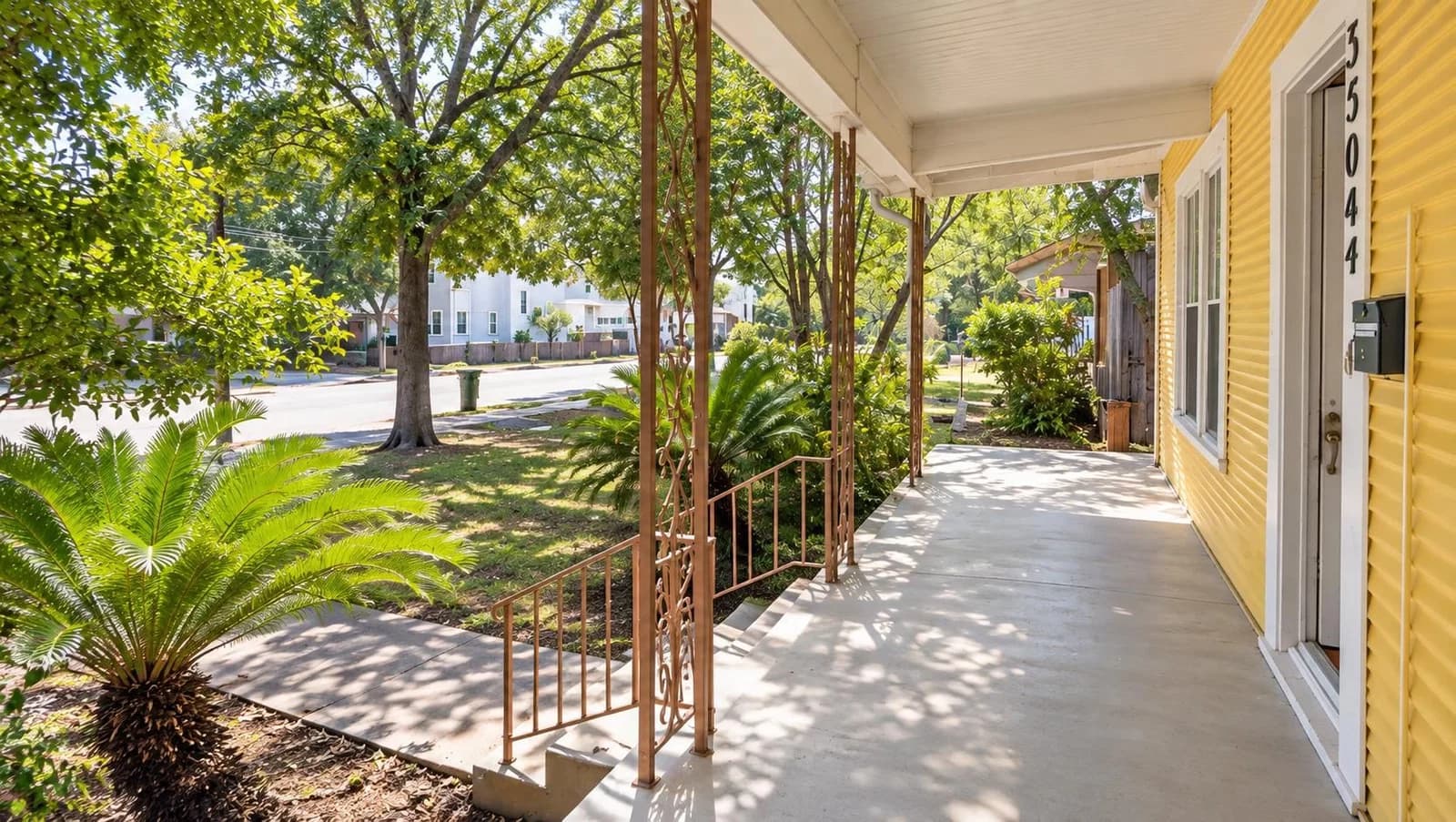 3504  Duval St - Photo 2