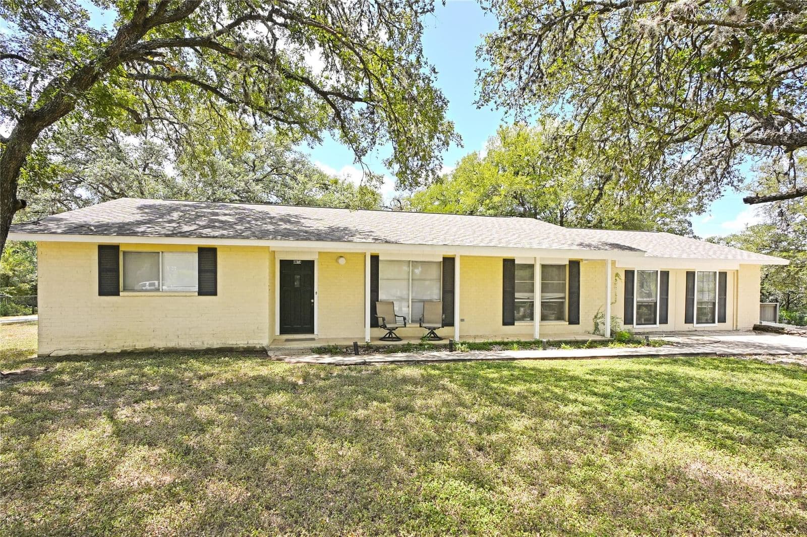 321  HIGH LOW DR Dr - Photo