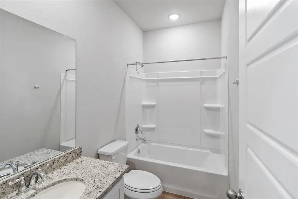 541  Caymus Dr - Photo 2
