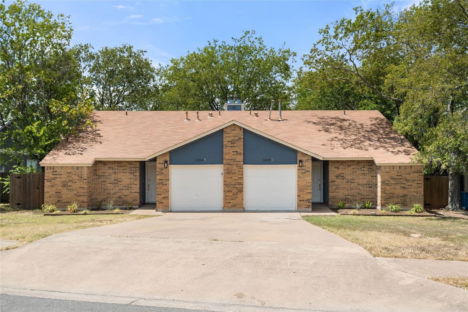 12808  Chromite St - Photo