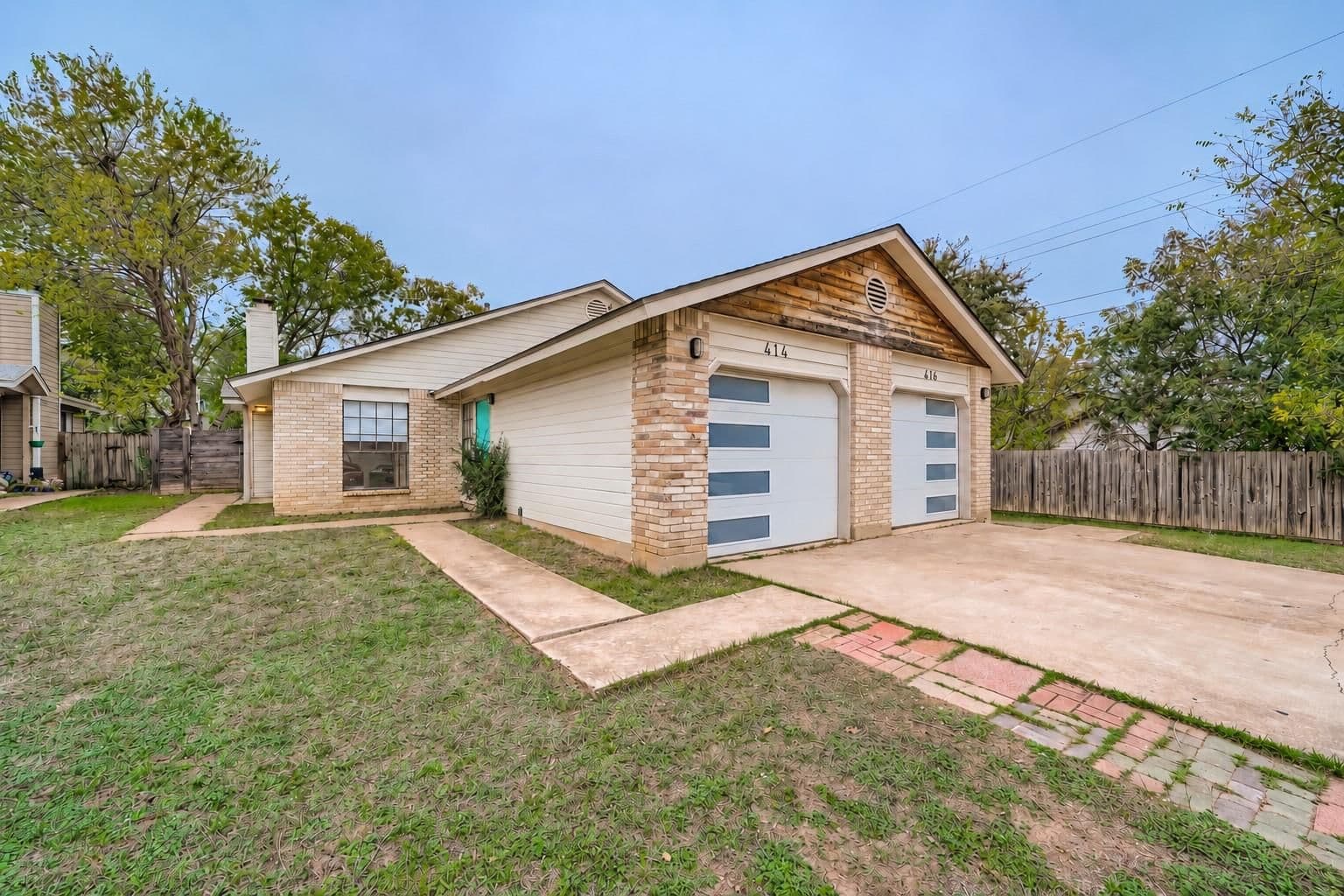 414  Cypress Ln - Photo