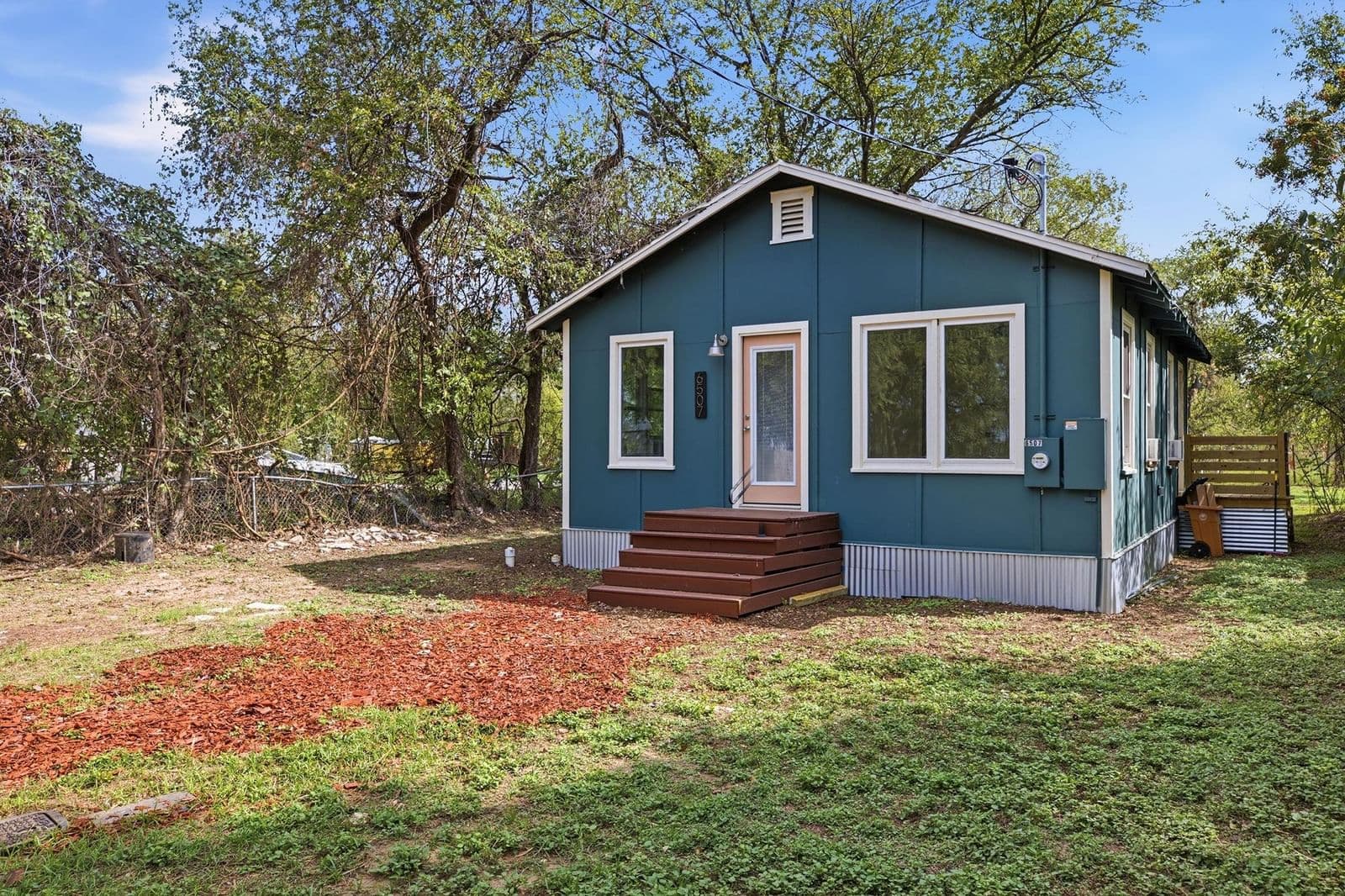 6507  Hergotz Ln - Photo 2
