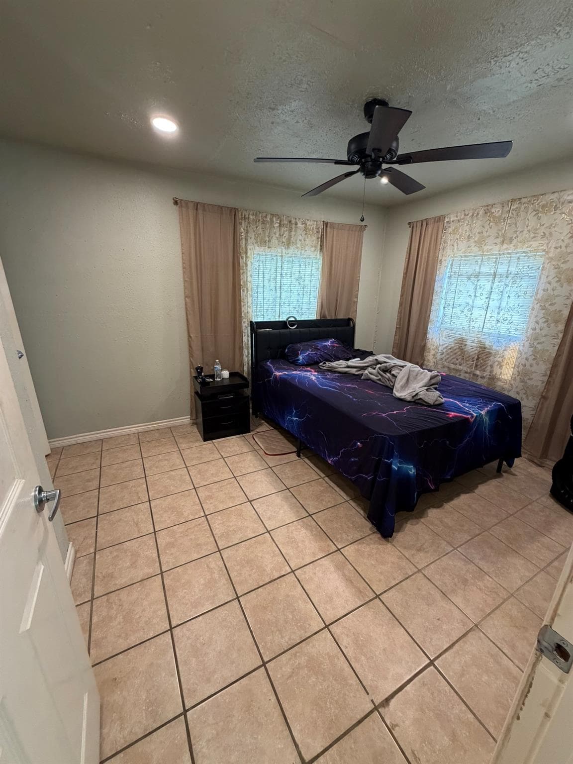 305 Johnson Street - Photo 2