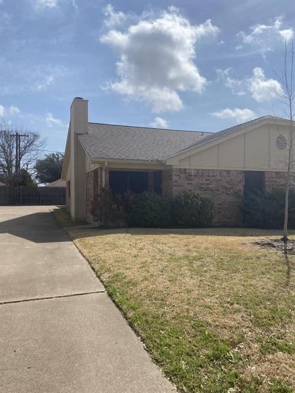 5728 Cancun Drive - Photo