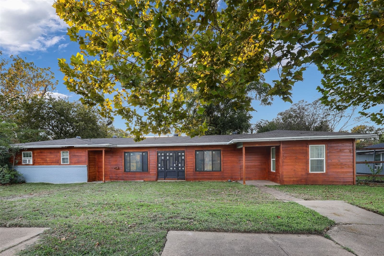 17 Macarthur Drive - Photo