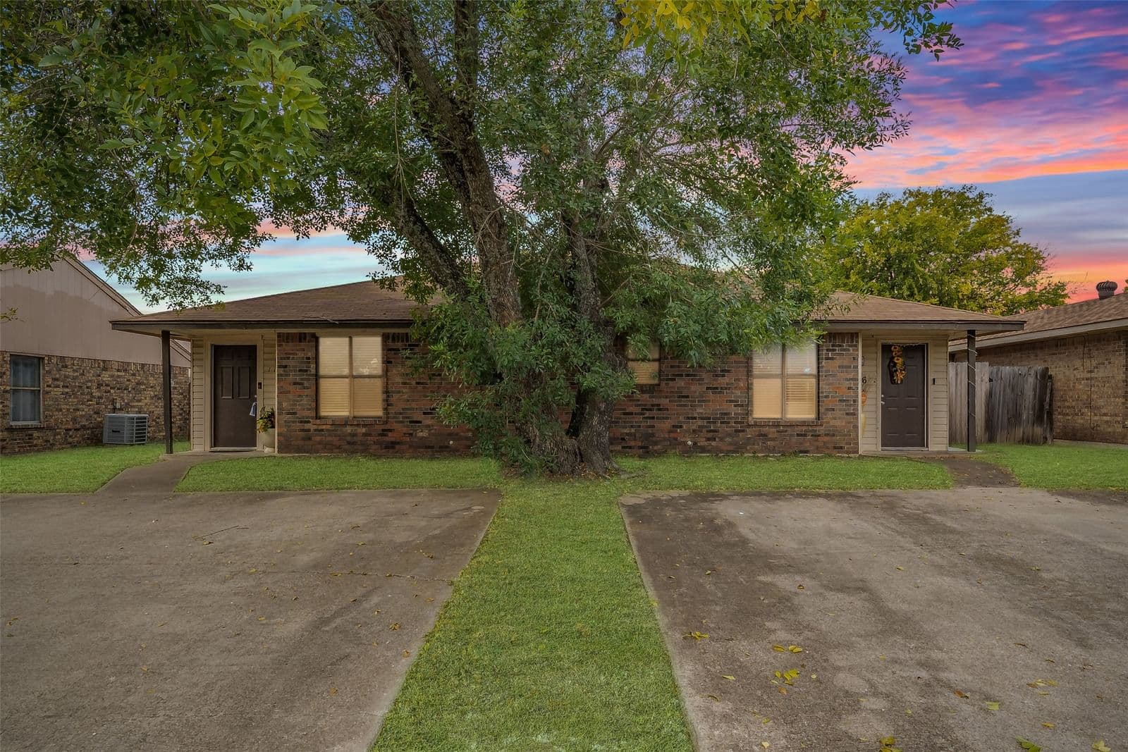 1126 S Clark Road - Photo