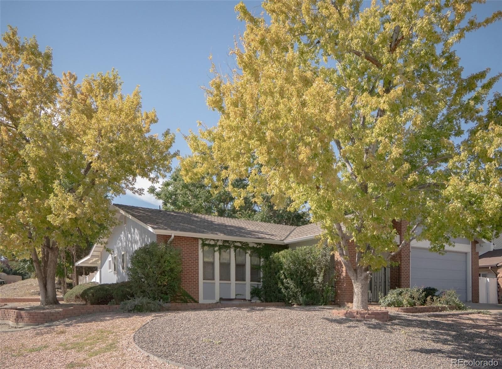 3719 MISSION PARKWAY PKWY - Photo