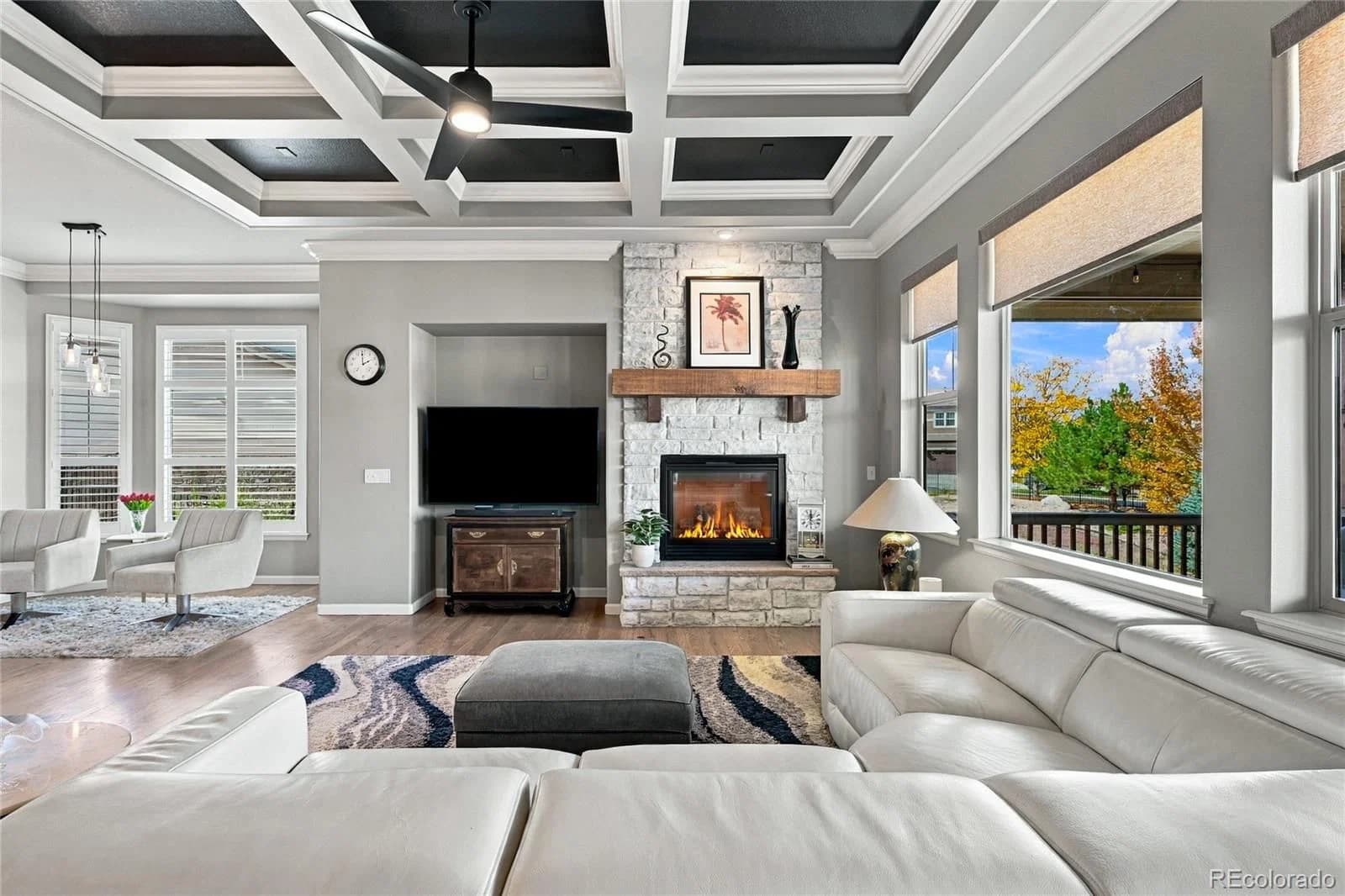 7660 Blackstone Parkway - Photo