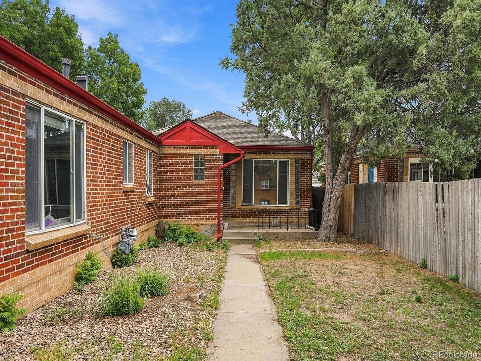 1542 Wabash Street - Photo